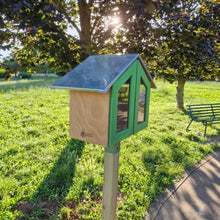 Carica l'immagine nel visualizzatore di Gallery, Book Crossing - Casetta dei libri