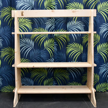 Carica l'immagine nel visualizzatore di Gallery, Playstand