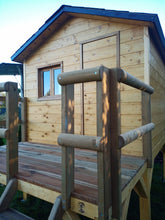 Carica l'immagine nel visualizzatore di Gallery, Casa da giardino-palafitta prodotto ordinabile solo tramite mail-