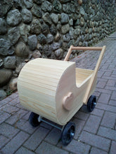 Carica l'immagine nel visualizzatore di Gallery, Carrozzina