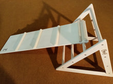 Carica l'immagine nel visualizzatore di Gallery, Triangolo di Pikler