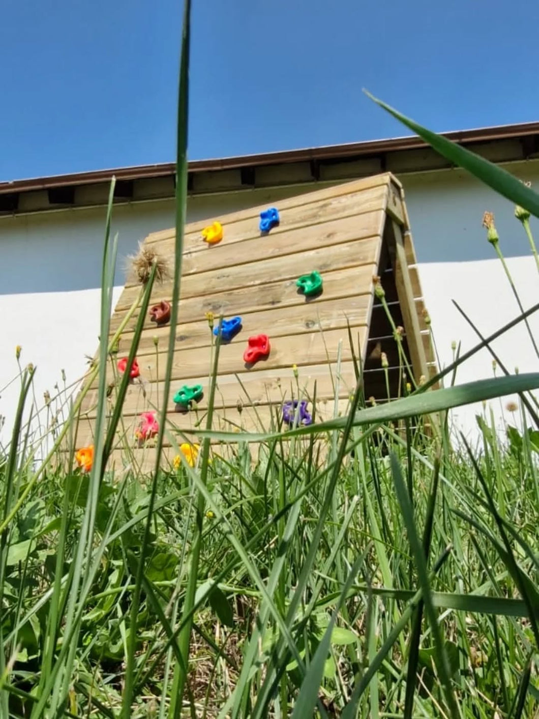 Piramide con arrampicata- prodotto ordinabile solo tramite mail